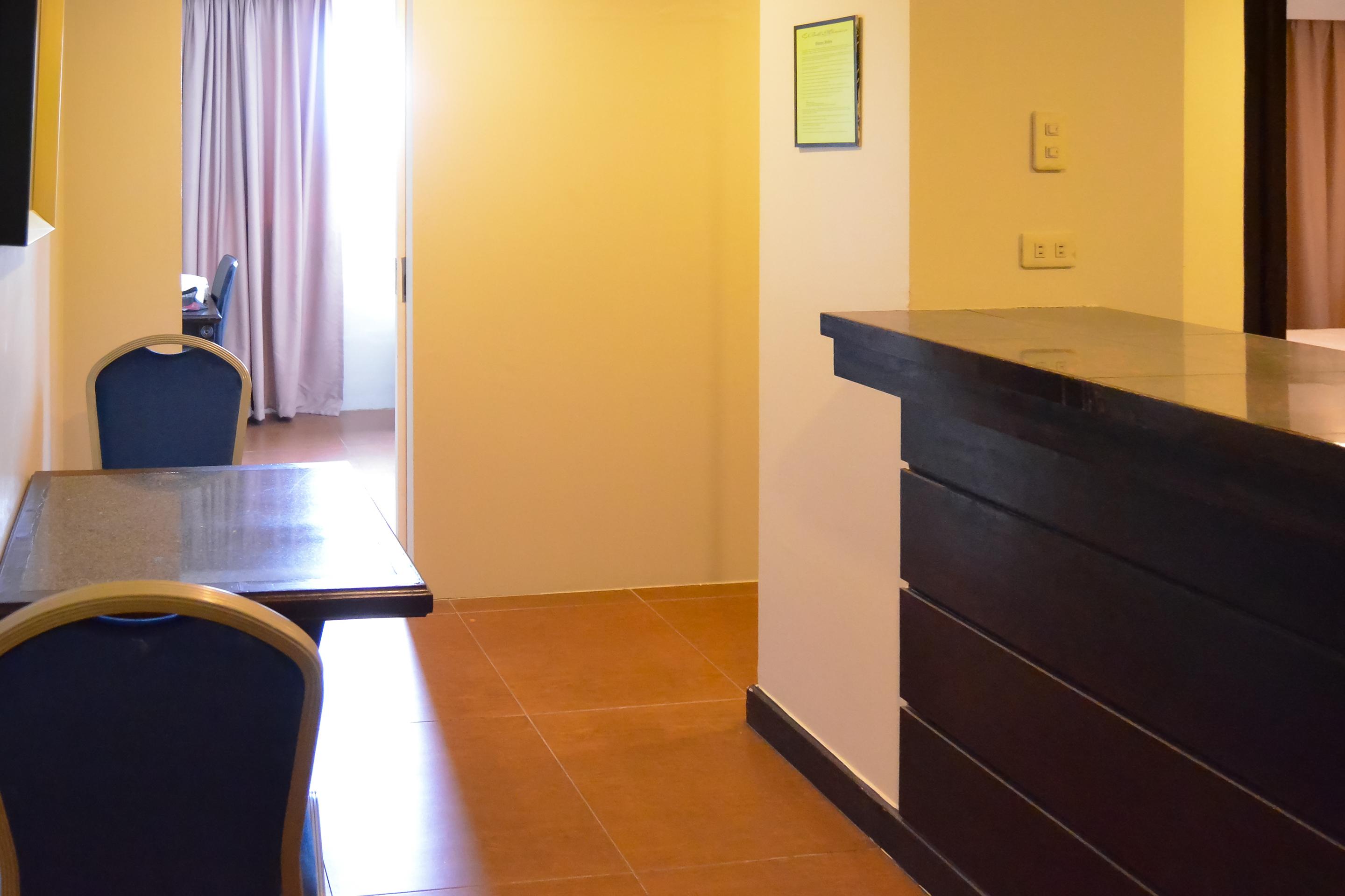 Super Oyo 791 Bell Mansion Hotel Quezon City Bagian luar foto