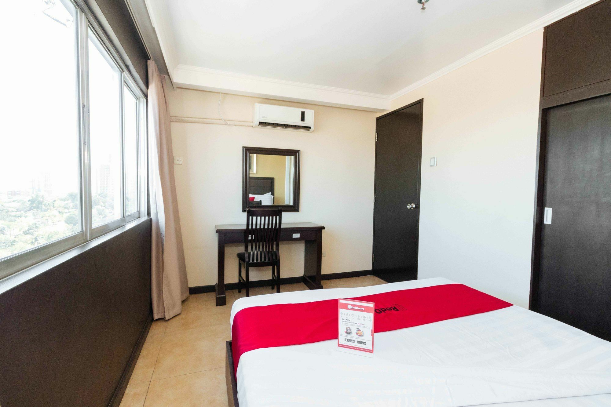 Super Oyo 791 Bell Mansion Hotel Quezon City Bagian luar foto
