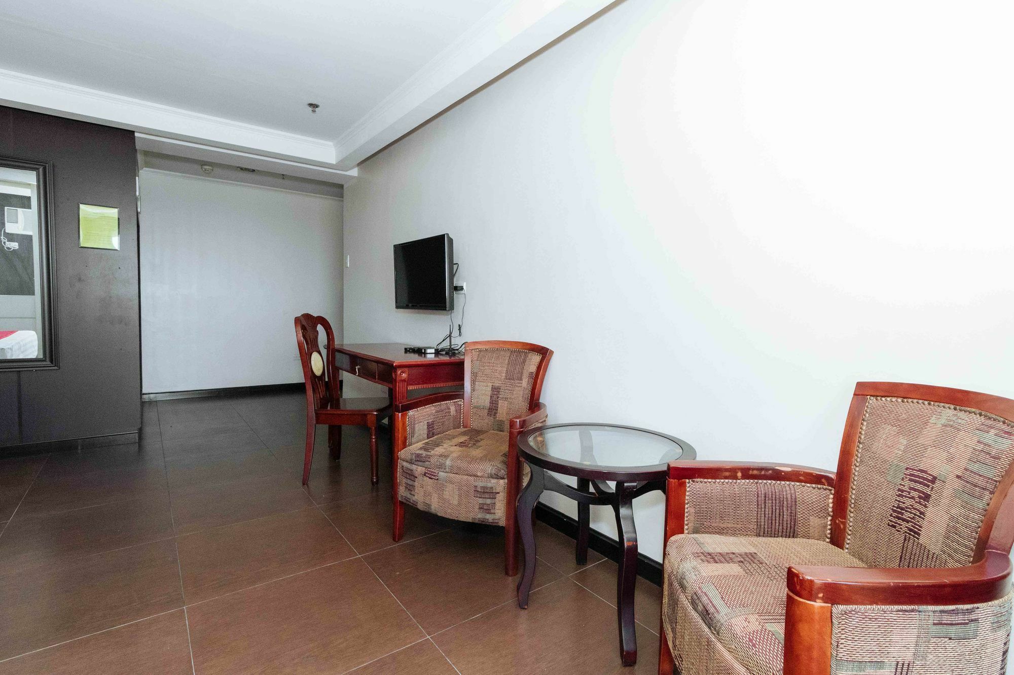 Super Oyo 791 Bell Mansion Hotel Quezon City Bagian luar foto